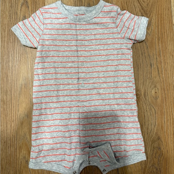 Carter's Rompers 18-24M - Picture 6 of 8